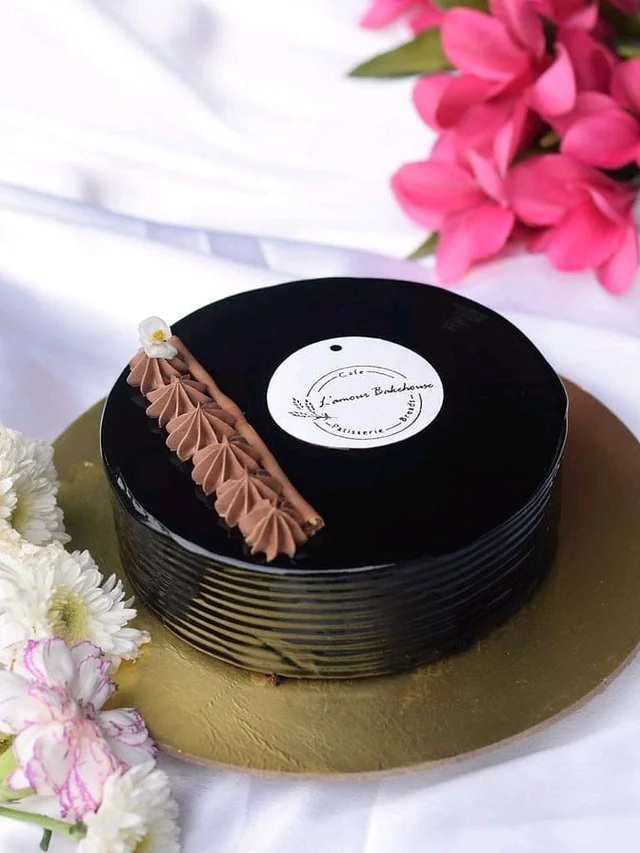 Chocolate Cake 