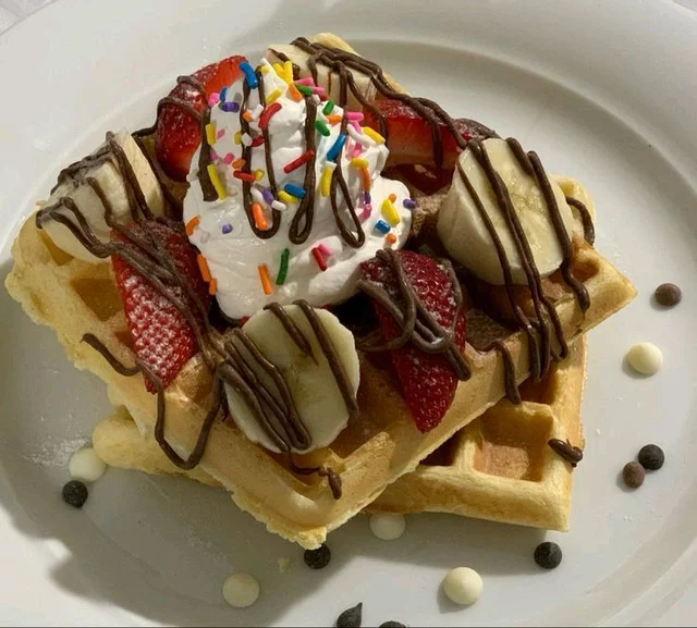 Strawberry Chocolat Waffle 