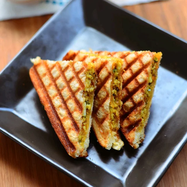Chatpata Paneer Sandwich