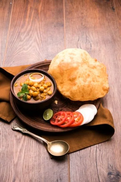 Special Chola Bhature 
