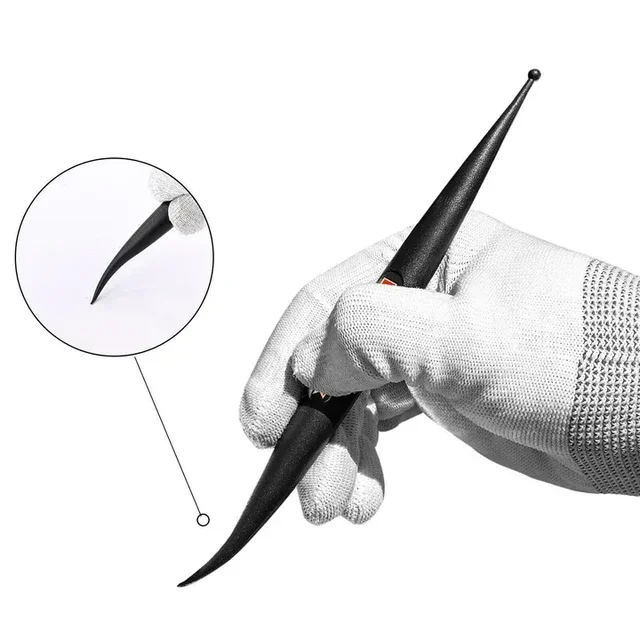 DETROMOTIVE - Magnetic Black Tucking Squeegee