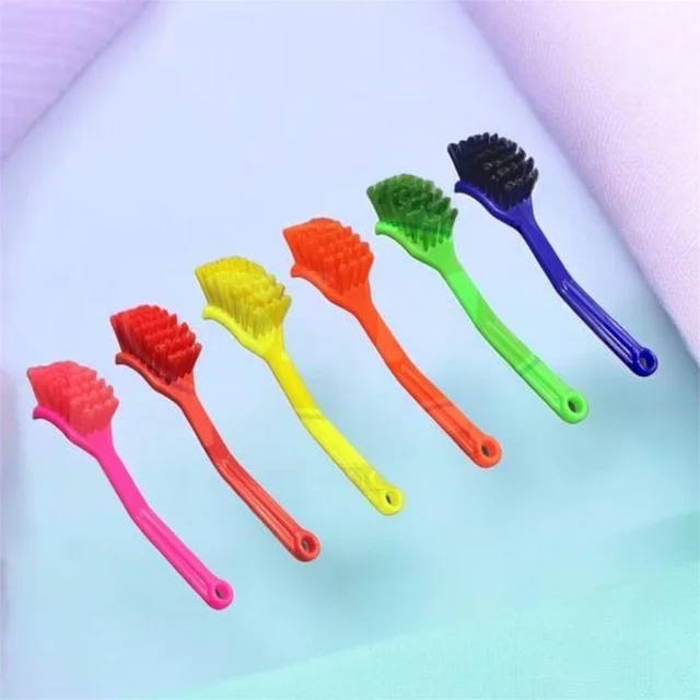 Small Sink Brush 