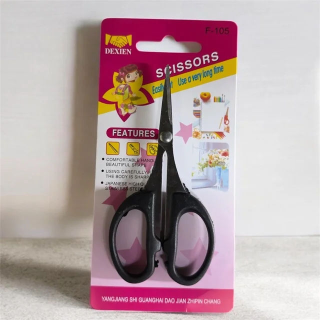 F105 Scissors 