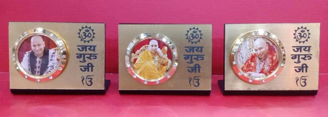GURUJI DASH BOARD STAND