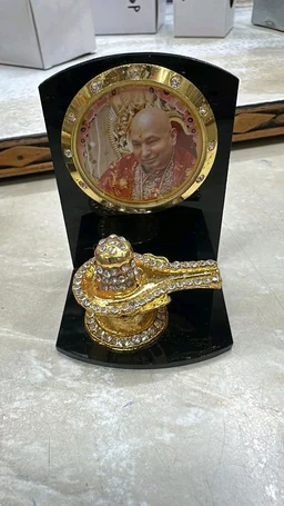 GURUJI DASH BOARD STAND