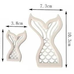 The Baking Curv Fish Plunger Cutter Set of 2 – Fondant & Cookie Cutters for Ocean Theme Cake Decorating