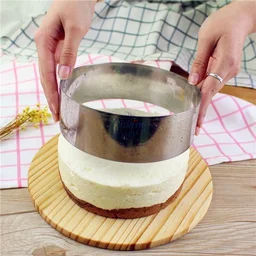 The Baking Curv 7x2 Inch Round Cake Ring – Stainless Steel Cheesecake and Dessert Mold