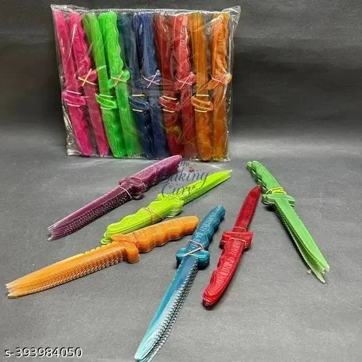 The Baking Curv Plastic Cutting Knife – Durable, Disposable Knife for Cakes, Pastries & Bakery Use - Pack of 50