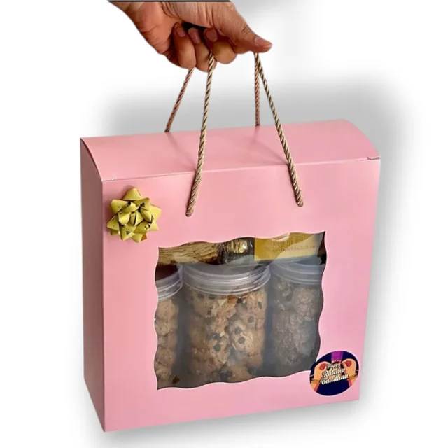 The Baking Curv Hamper Box 8x8