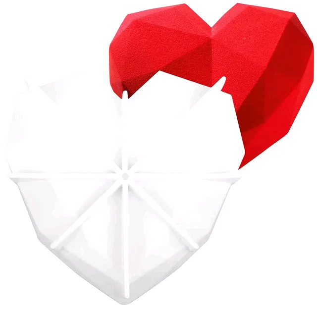 THE BAKING CURV SILICON PINATA HEART CAKE MOULD