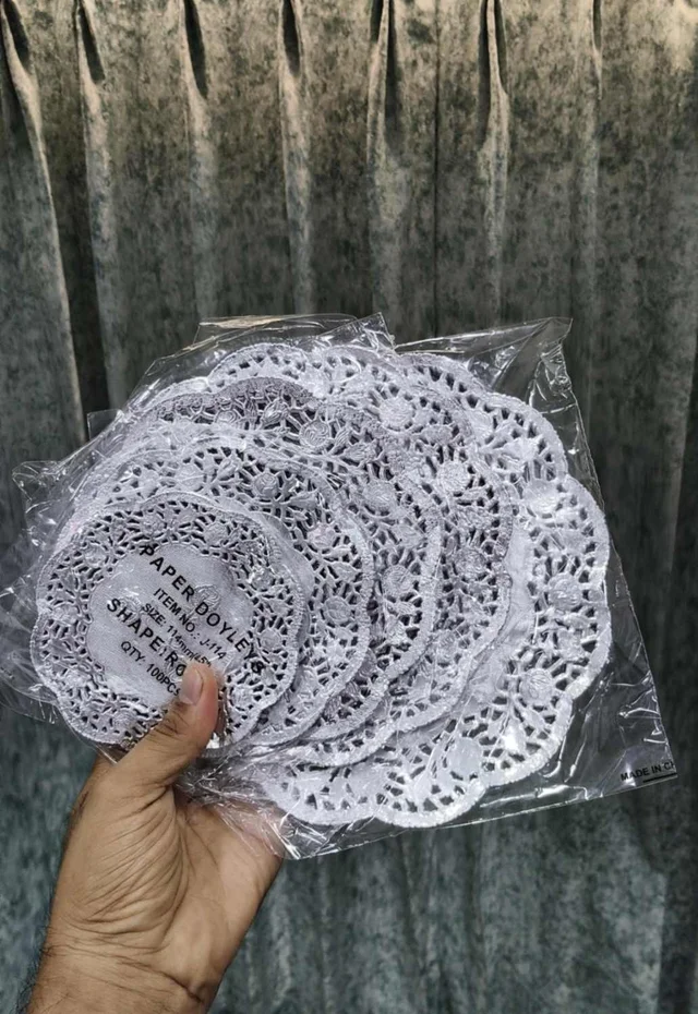 Paper Doilies | Round Placemats | Decorative Accessories | Disposable Paper Mats Silver Round (Pack of 100) - 6.5 Inch