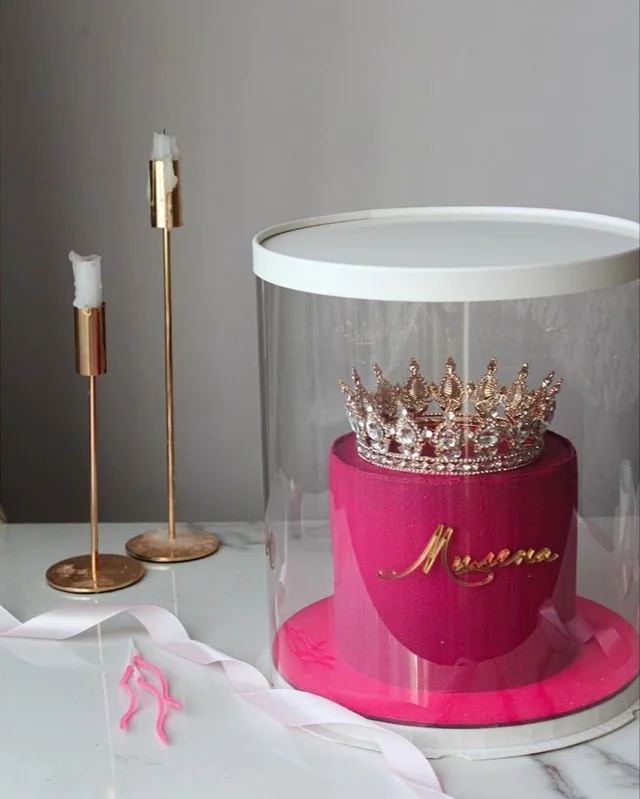 THE BAKING CURV PULL UP CAKE BOX - 8 INCH