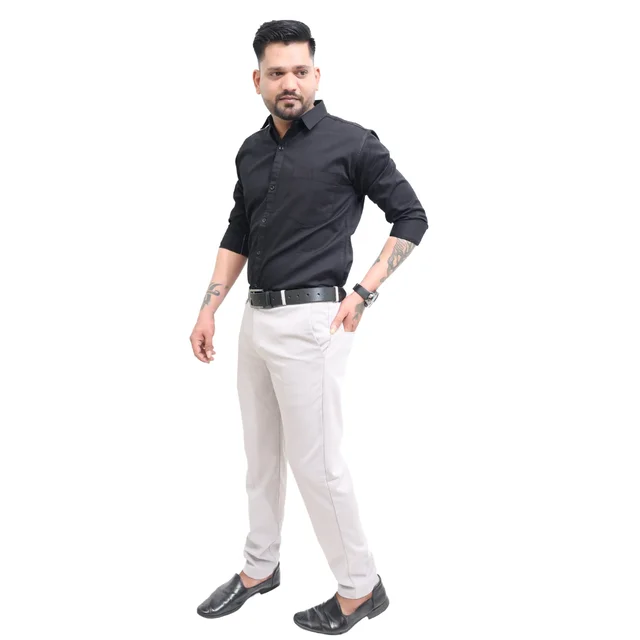 Look Me Apparel Men Solid Black Regular Fit Full Sleeve Cotton Blend Formal Shirt with Spread Collar - L, Black