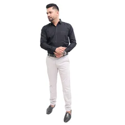 Look Me Apparel Men Solid Black Regular Fit Full Sleeve Cotton Blend Formal Shirt with Spread Collar - L, Black