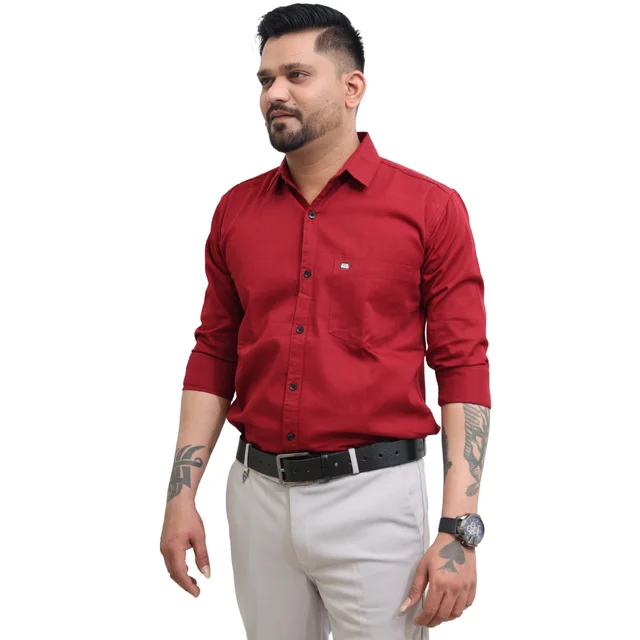 Look Me Apparel Men Solid Red Regular Fit Full Sleeve Cotton Blend Formal Shirt with Spread Collar - M, Red