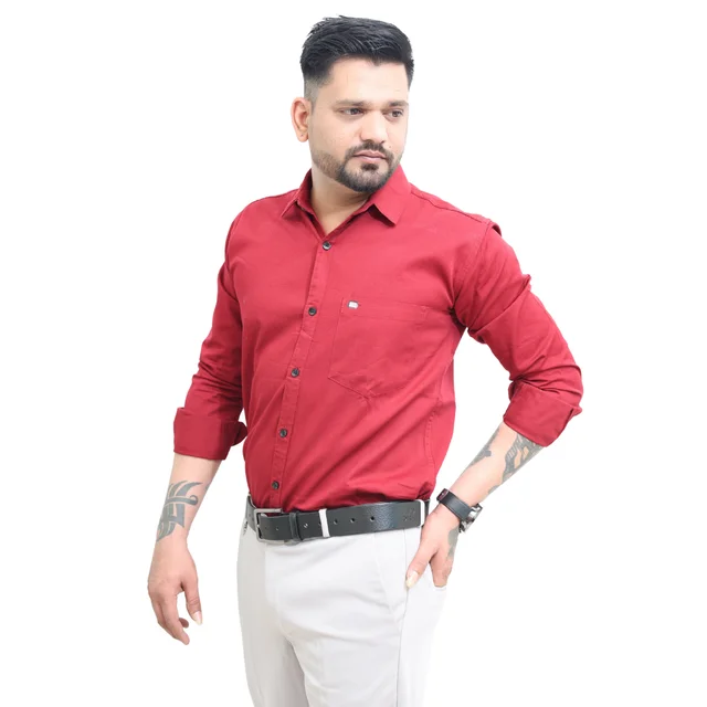 Look Me Apparel Men Solid Red Regular Fit Full Sleeve Cotton Blend Formal Shirt with Spread Collar - M, Red