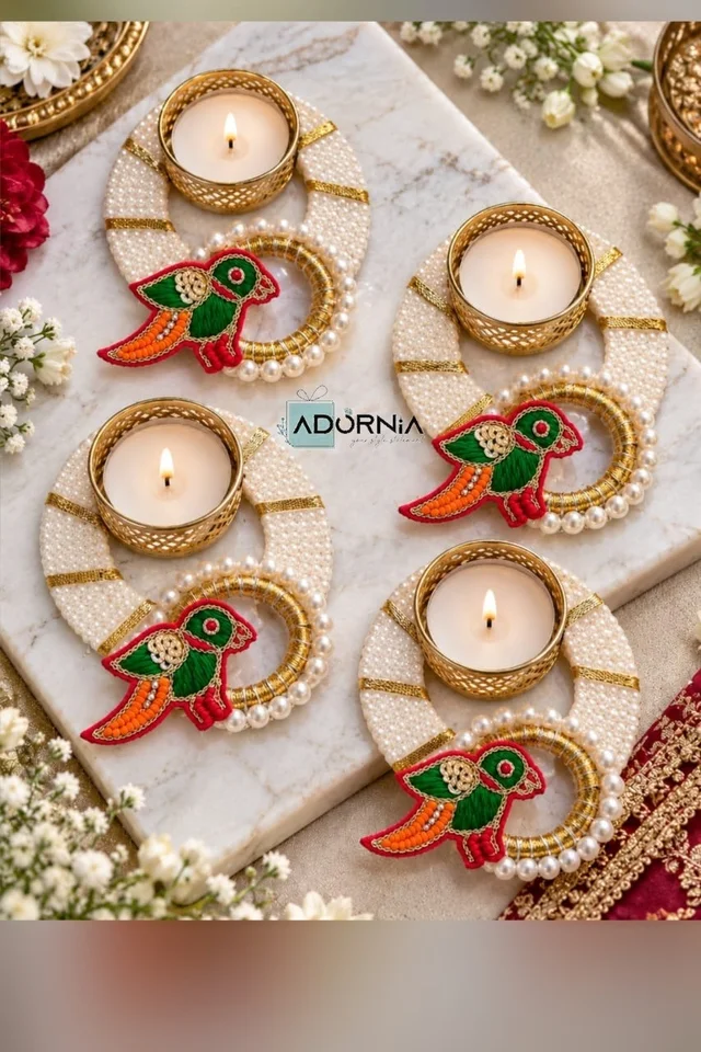 Parrot Pearl Tea Light Holder - MOQ 6