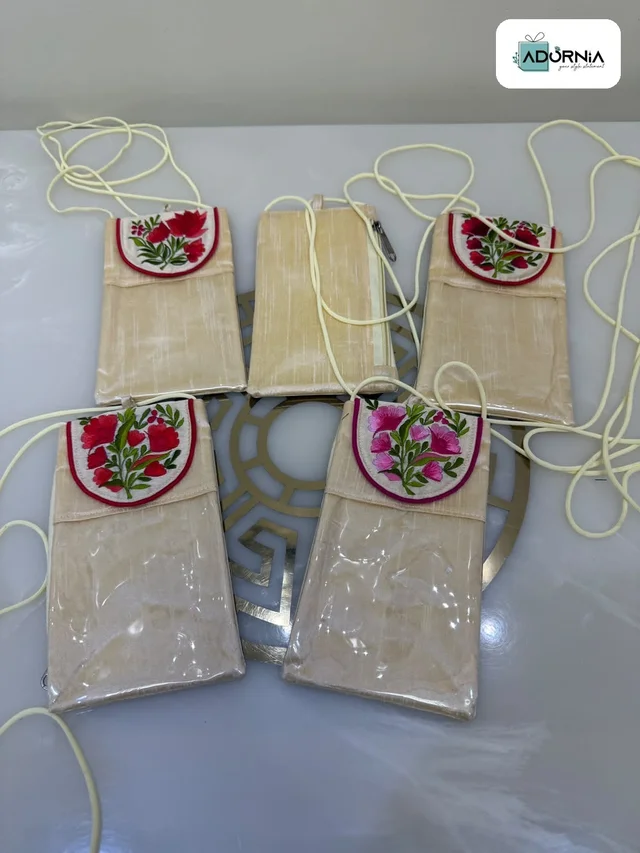 Mobile Cover Sling Pouch With Ranchi Embroidery - Cream Red