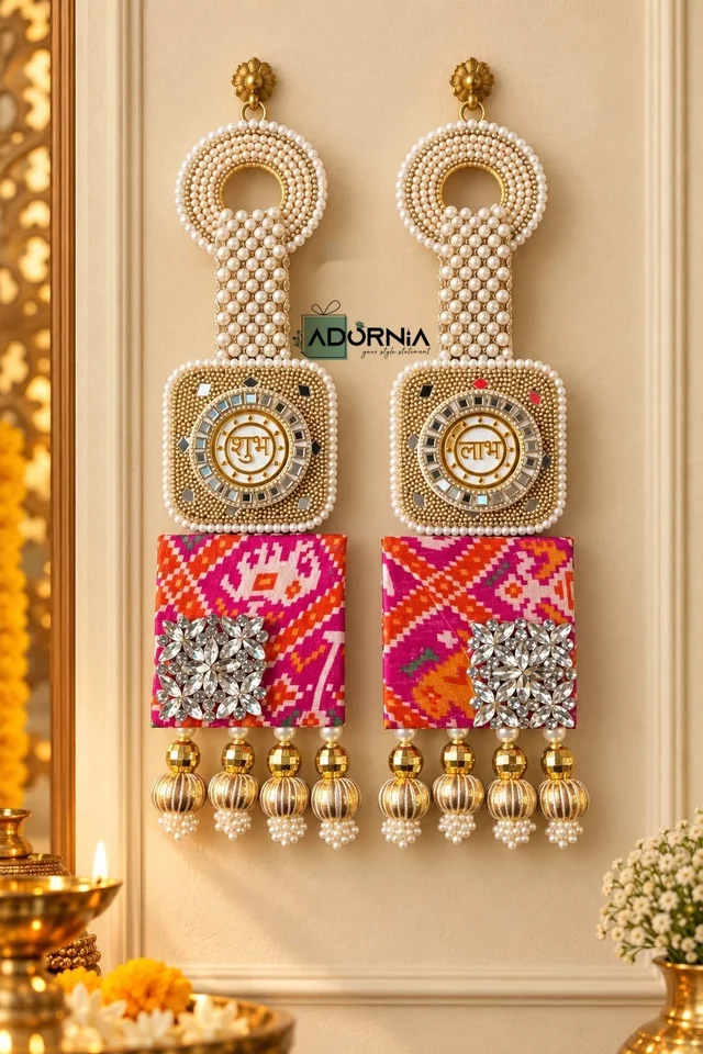 Shubh Labh Hanging Pair
