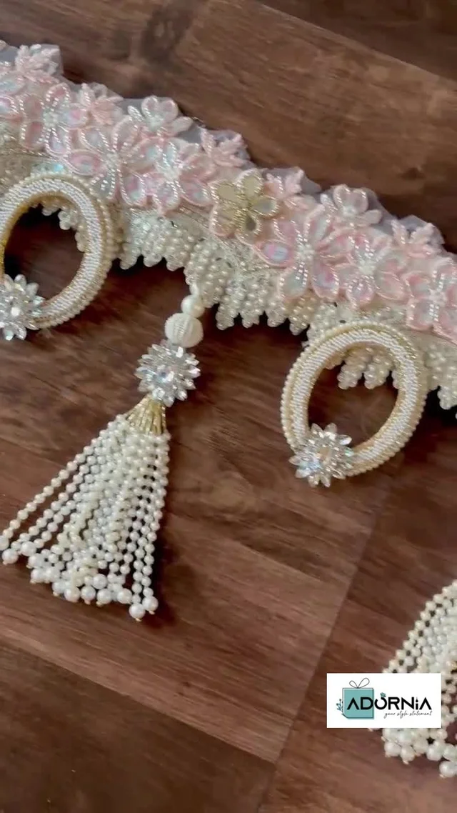 Subtle Pink Floral Pearl Tassel Toran