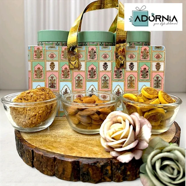 Dry Fruit And Snacks Hamper