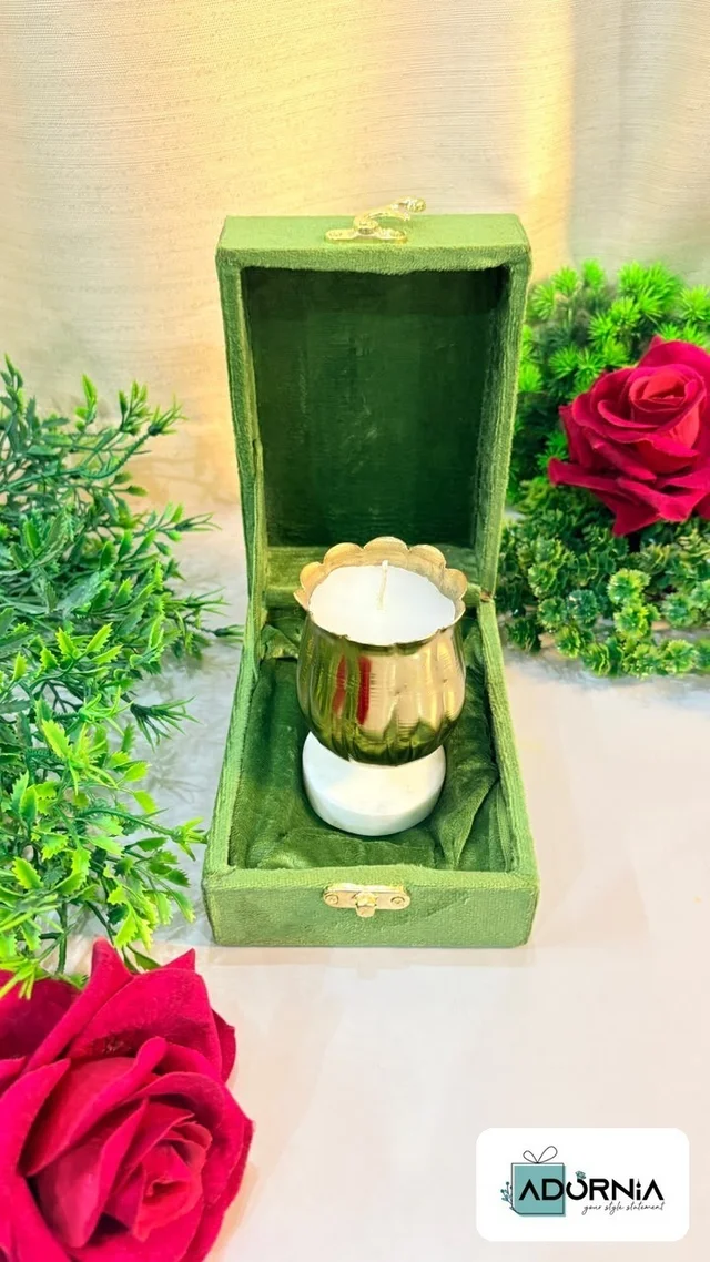 Lotus Candle Stand with Fragrance Candle and Velvet Box