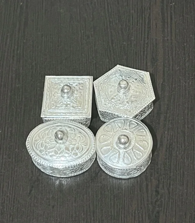 Small Dibbi's For Coins,kesar,Supari - 1 Inch