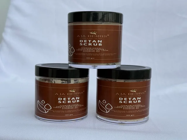 De-Tan-Scrub - 100 ML
