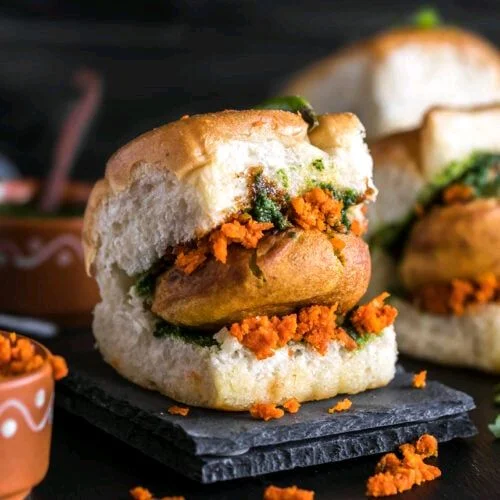 Vada Paav 