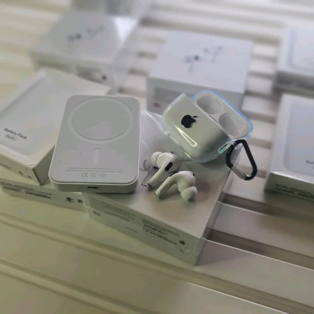 Magnetic Power Bank 5000mAh, Air Pods Pro 2 Premium Quality With Silicon Case Combo Offer