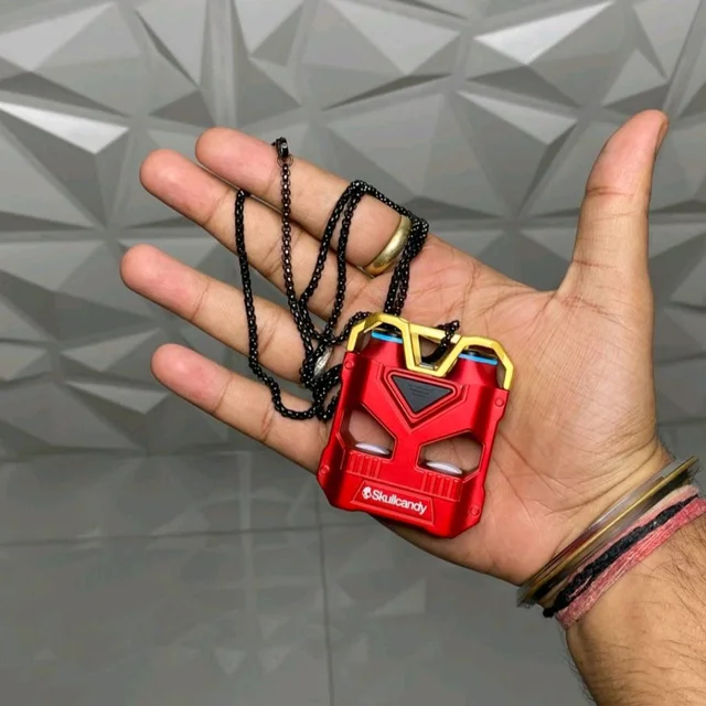 Z27 High Quality Metal Body Tws With Premium Neck Chain, Best Gaming Wireless Buds - Red
