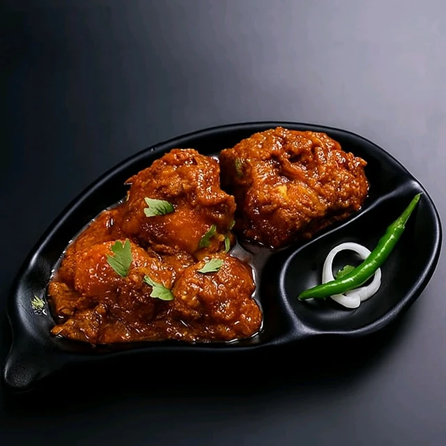চিকেন কষা 4পিস