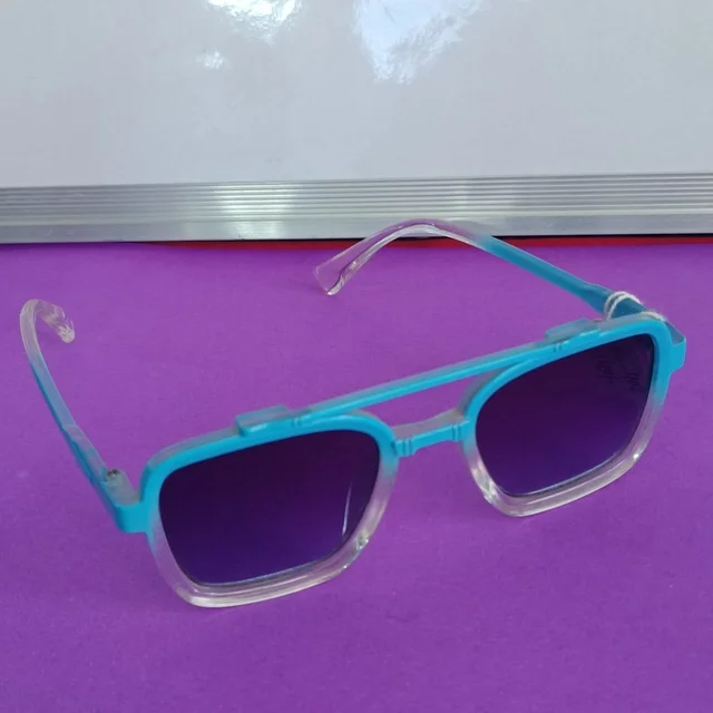 SUNGLASSES 75