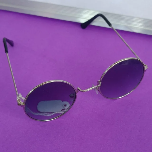 SUNGLASSES 87