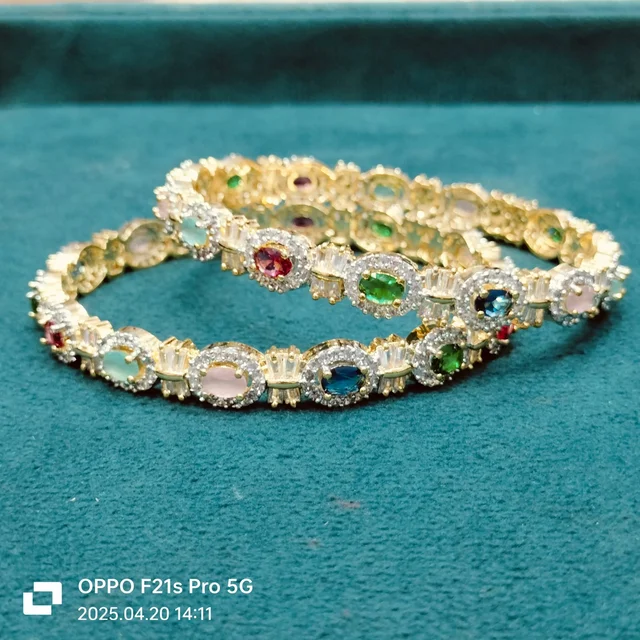 AD BANGLES (16)
