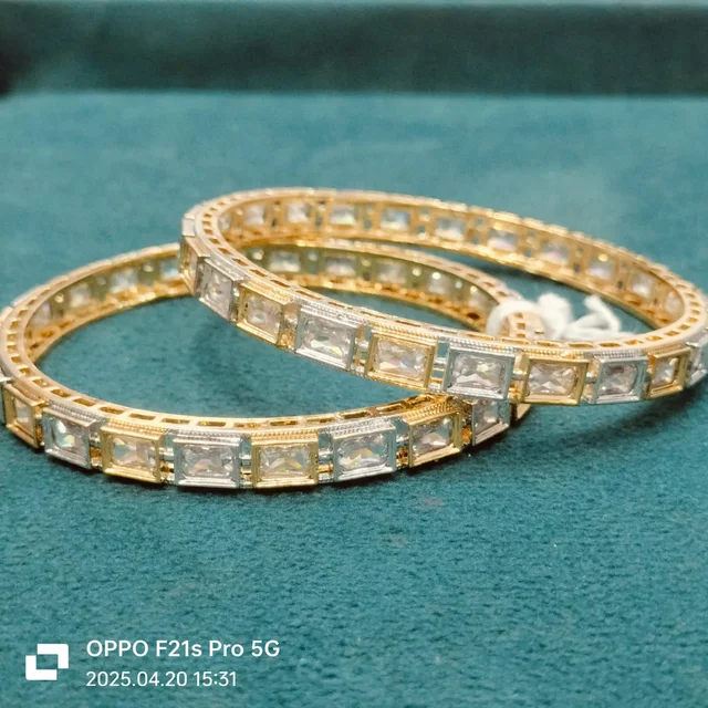 AD BANGLES (23)