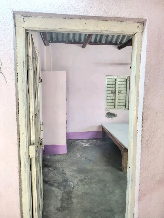 1 BHK Home - Location Bidhannagar