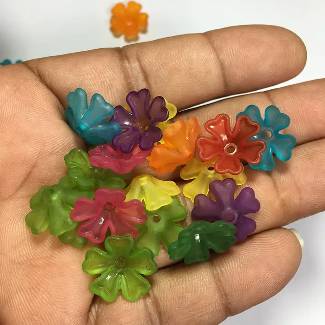17mm Mixed Color Clear Flower Shape Brooch Material - 25 gms