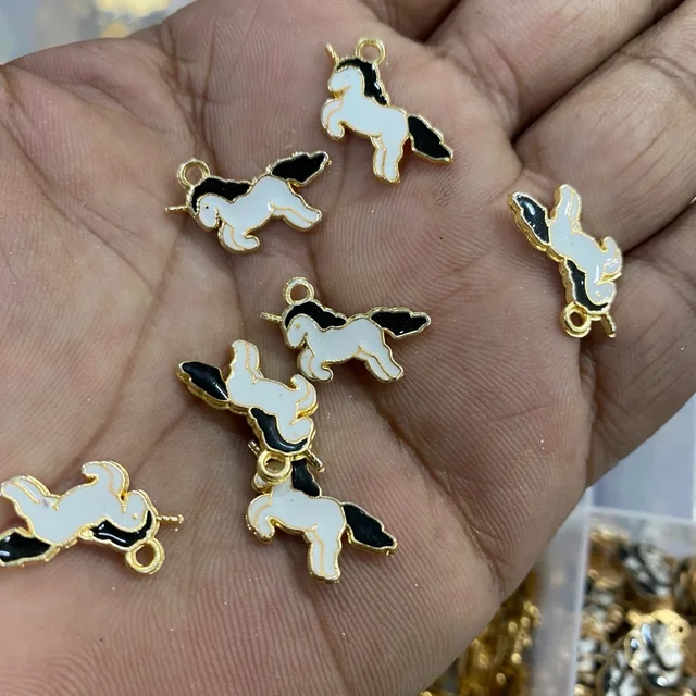 Unicorn Charm - Pack of 6pcs