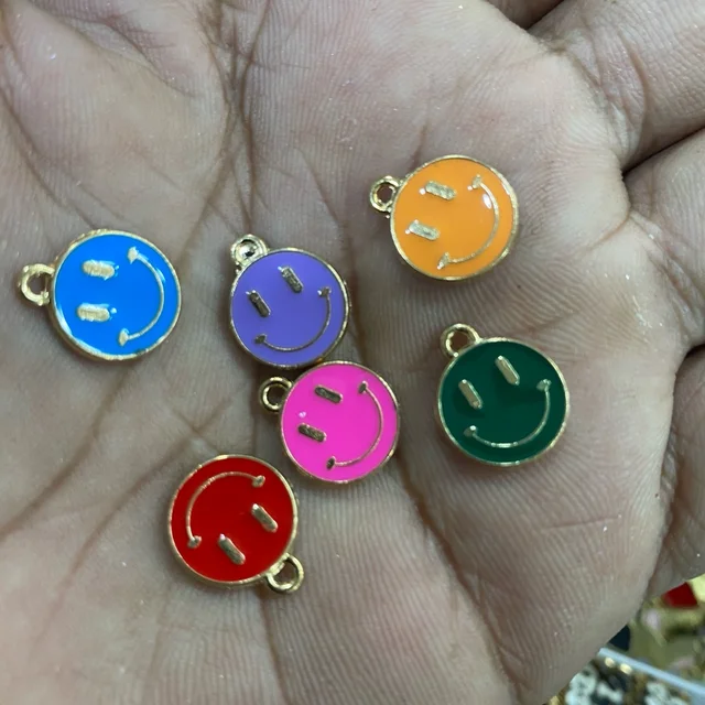 Smiley Charms (Random Colors) - Pack of 6pcs