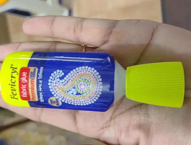 Fabric Glue 30ml (1 Piece)