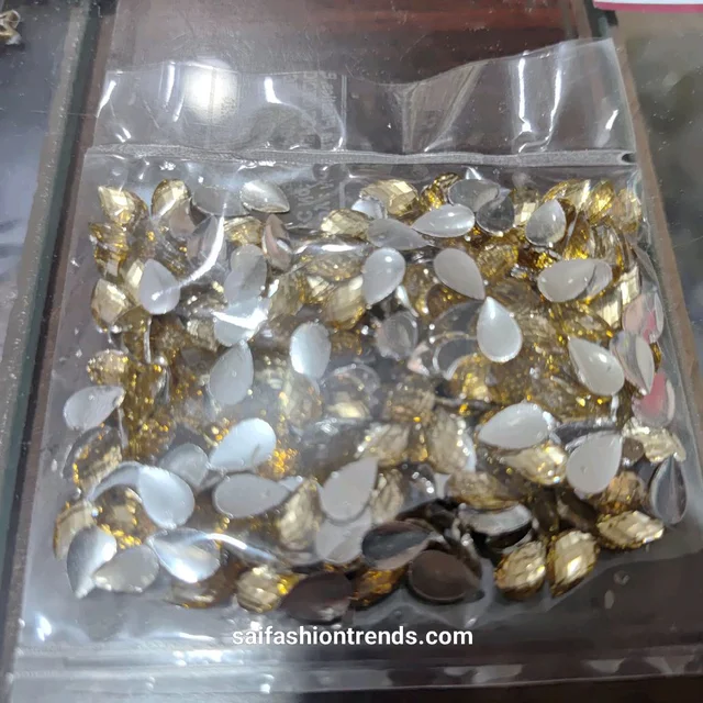 8x5 Plain Drop Kundan -10 Grams Gold Color 