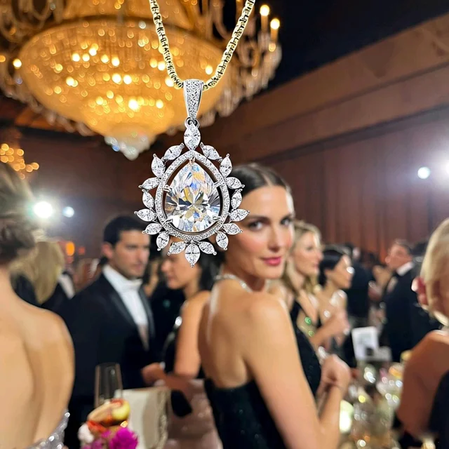 Red Carpet Collection, Pendant, Fancy & Pear Diamond 