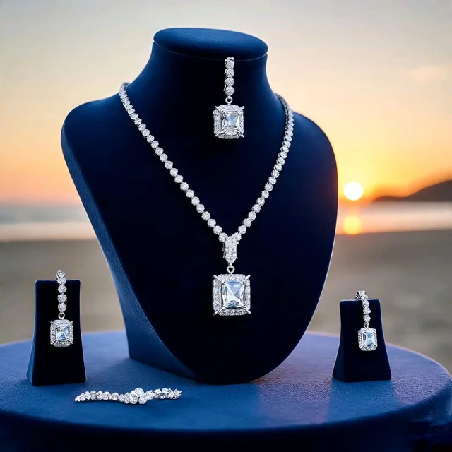 Necklace Of Romance 