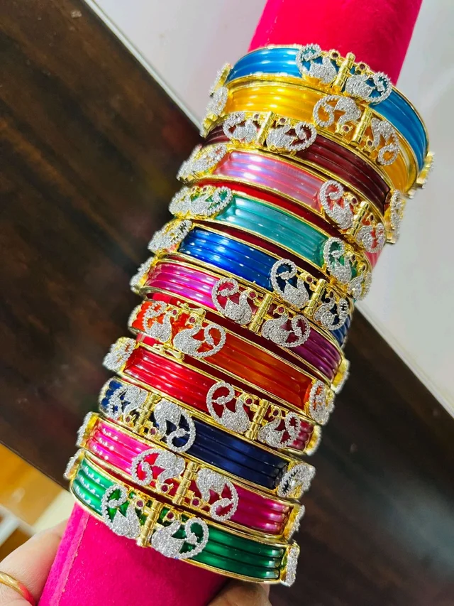 Treding 12 In 1 Bangles 2.4