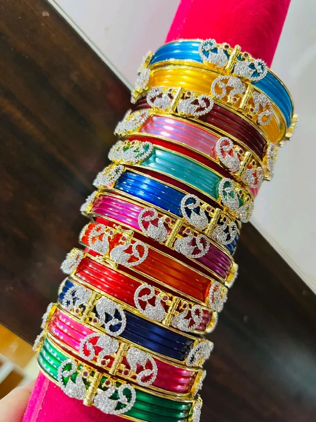 Treding 12 In 1 Bangles 2.6