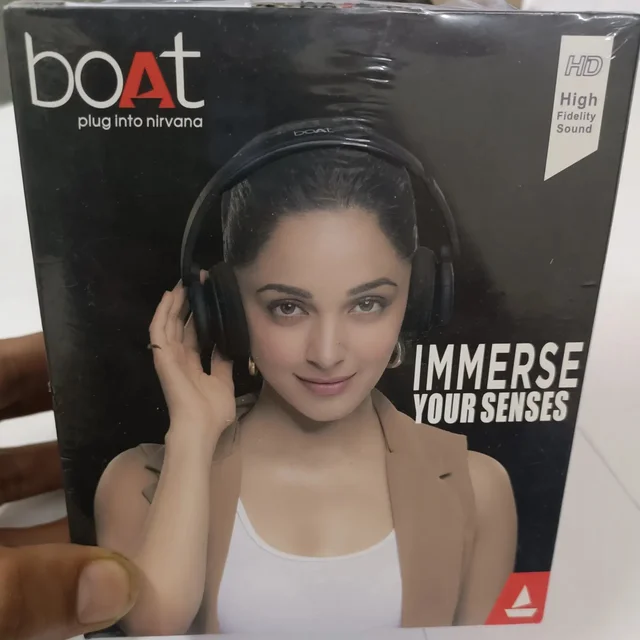 Boat Rockerz 450v2 Bluetooth Headphone
