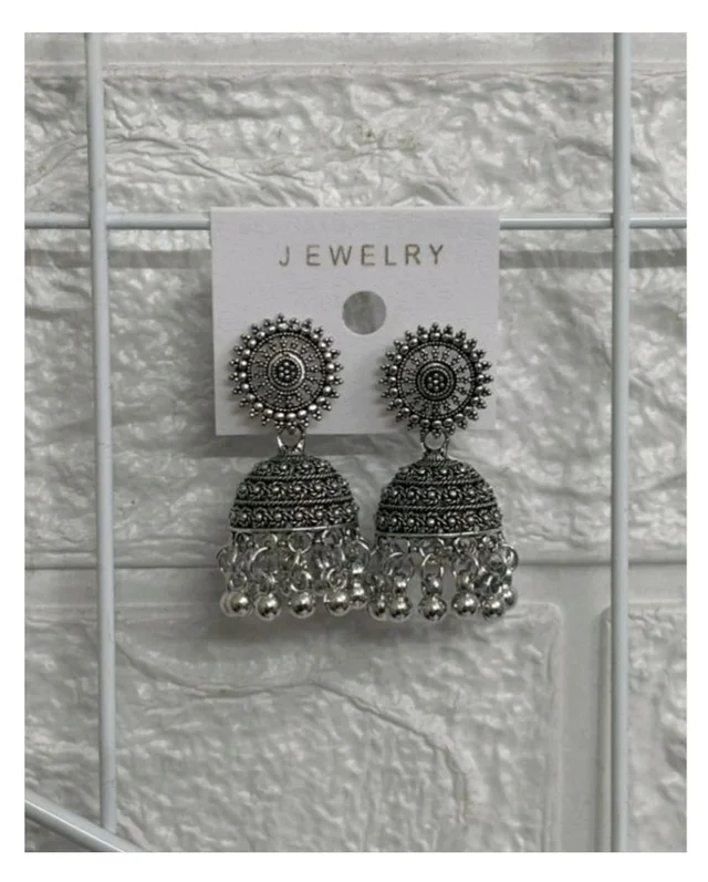 jhoomar jhumka