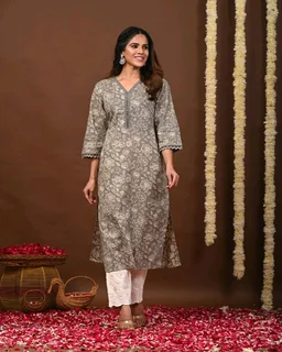 Women Floral Print Pure Cotton A-line Kurta