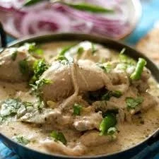 Cream Chicken    {Hotel Ruttba}